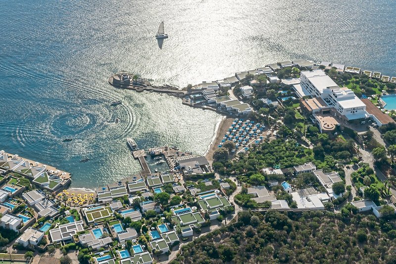 Elounda Beach Hotel & Villas 18