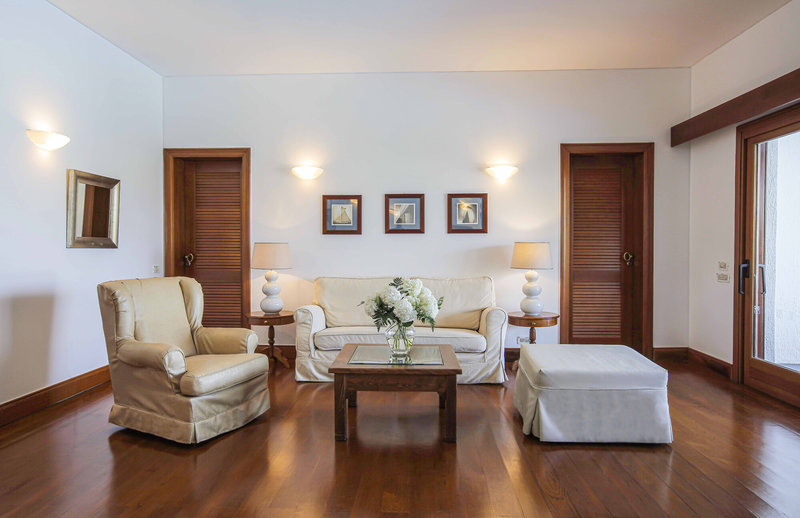 Elounda Beach Hotel & Villas 10