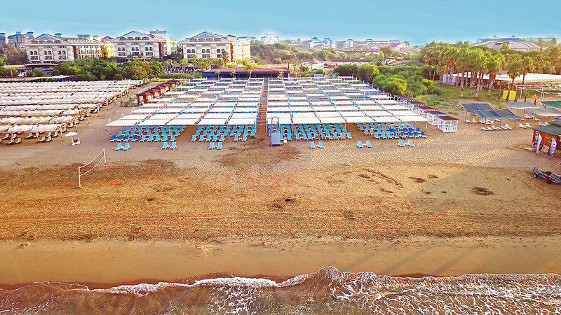 Dream World Palace 12