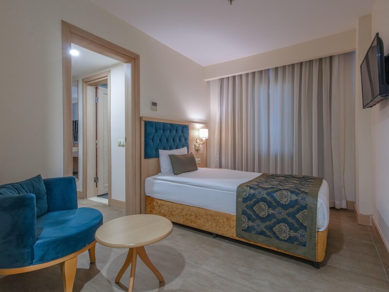 Dream World Palace 48