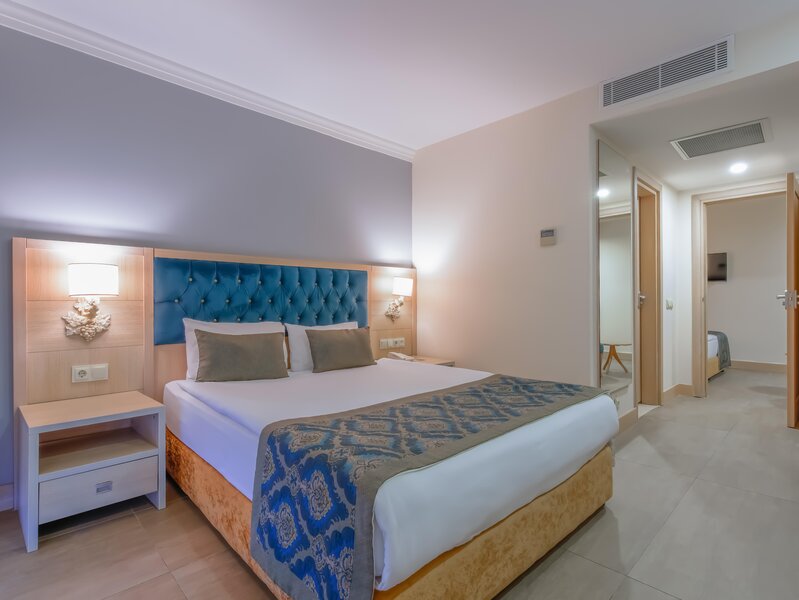 Dream World Palace 51