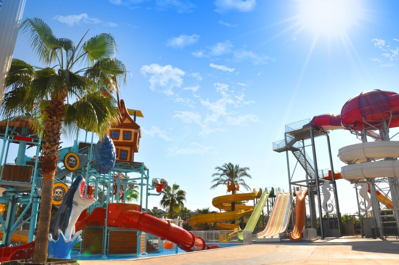 Dream World Palace 85