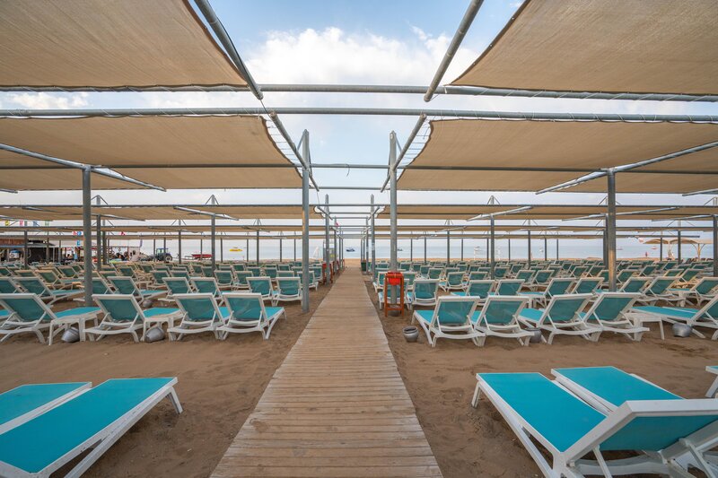 Dream World Palace 92