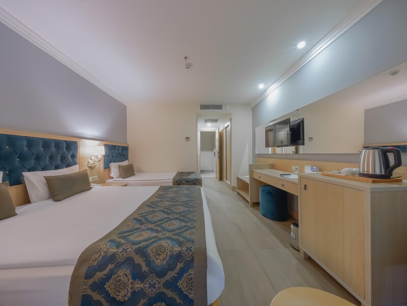 Dream World Palace 96