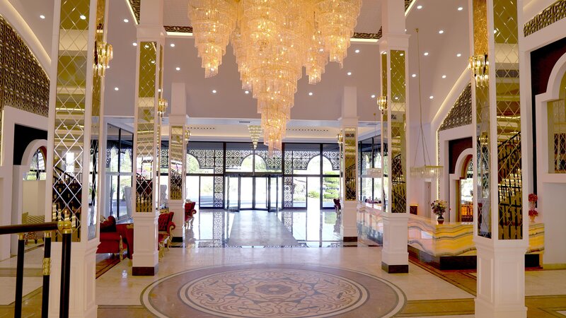 Dream World Palace 107