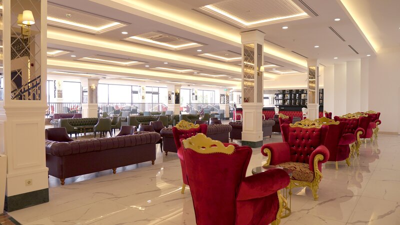 Dream World Palace 110