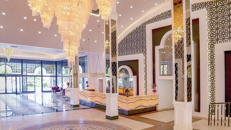 Dream World Palace 25