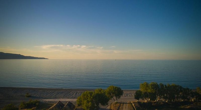 Blue Bay Suites 4 - Landscape