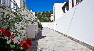 Poseidon Residence