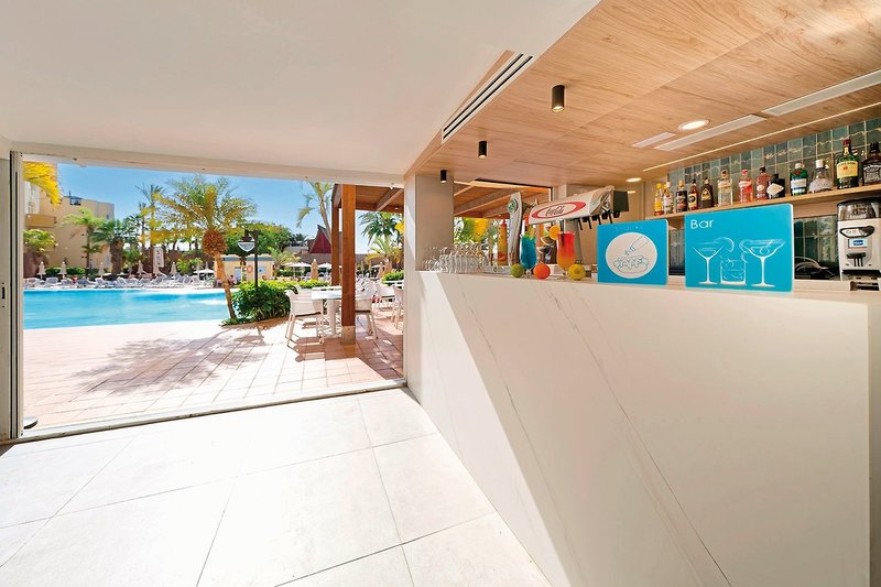 Apartamentos Monte Feliz 9