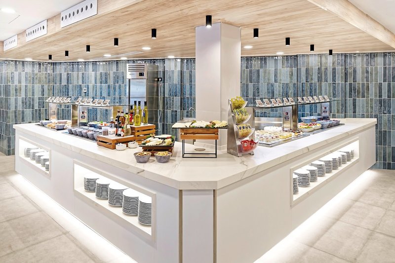 Apartamentos Monte Feliz 13