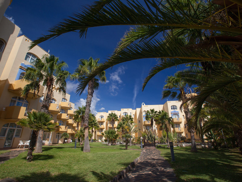 Apartamentos Monte Feliz 4