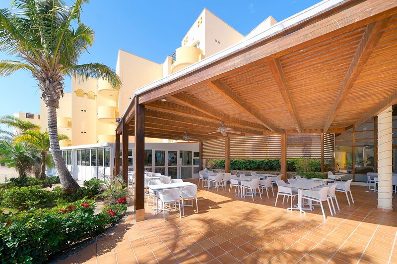 Apartamentos Monte Feliz 14