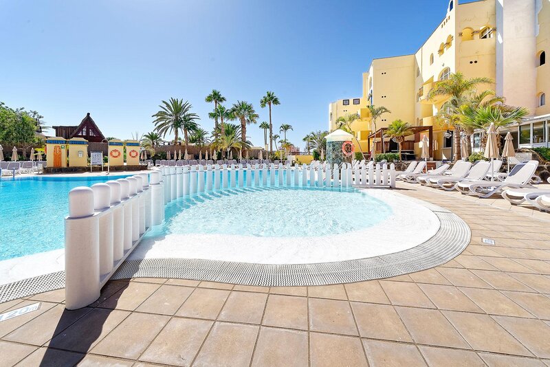 Apartamentos Monte Feliz 15