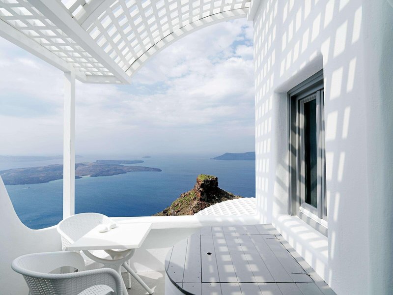 Tholos Resort 7
