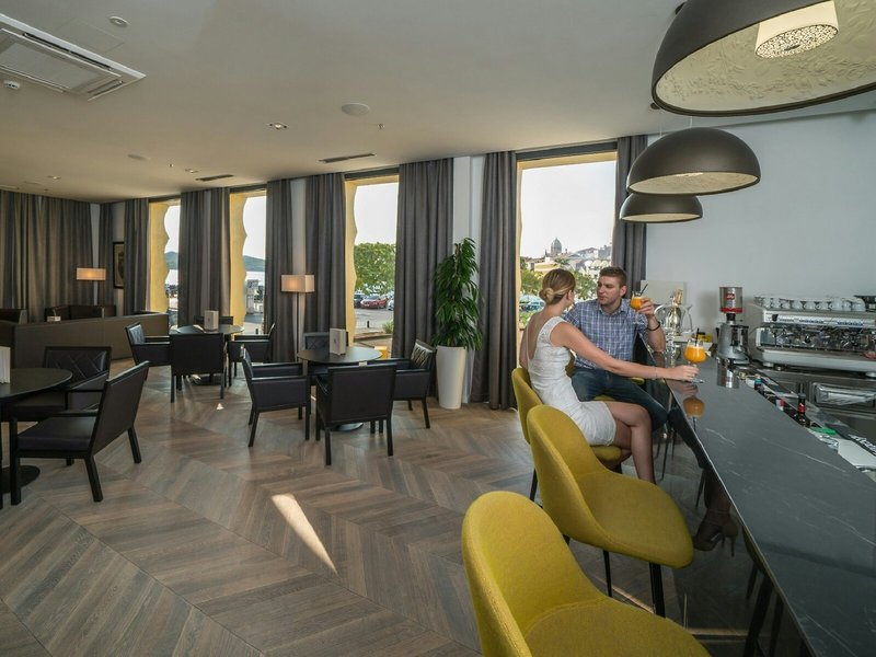 Bellevue Hotel 27