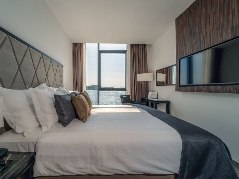 Bellevue Hotel 49
