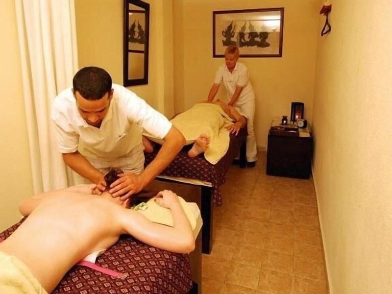 Coral Hills Resort 28