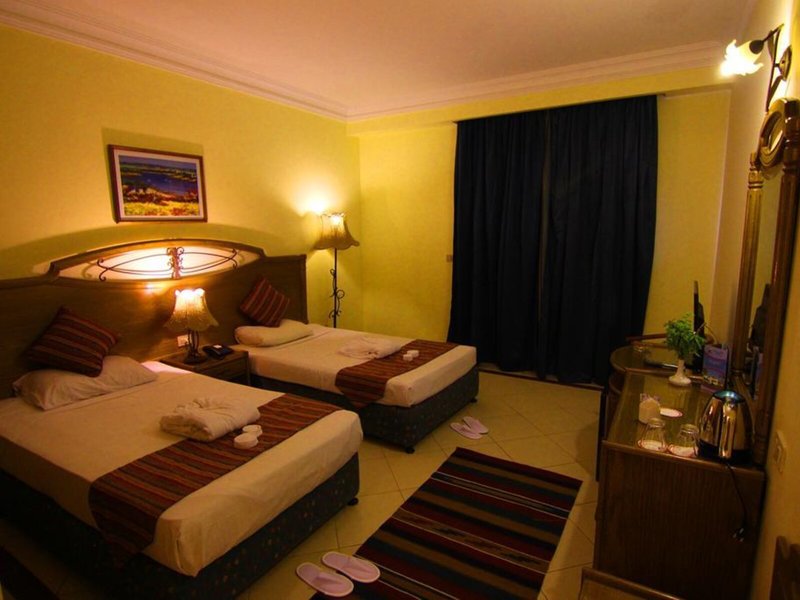 Coral Hills Resort 29