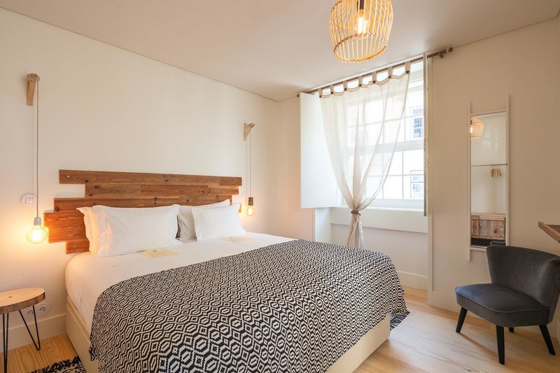 Almaria - Edificio Officina Real 11