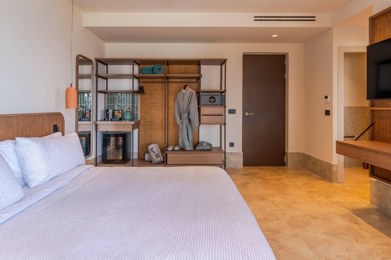Innside Elounda 70