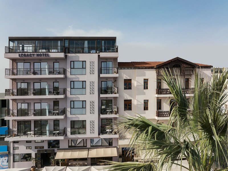 Legacy Gastro Suites 2