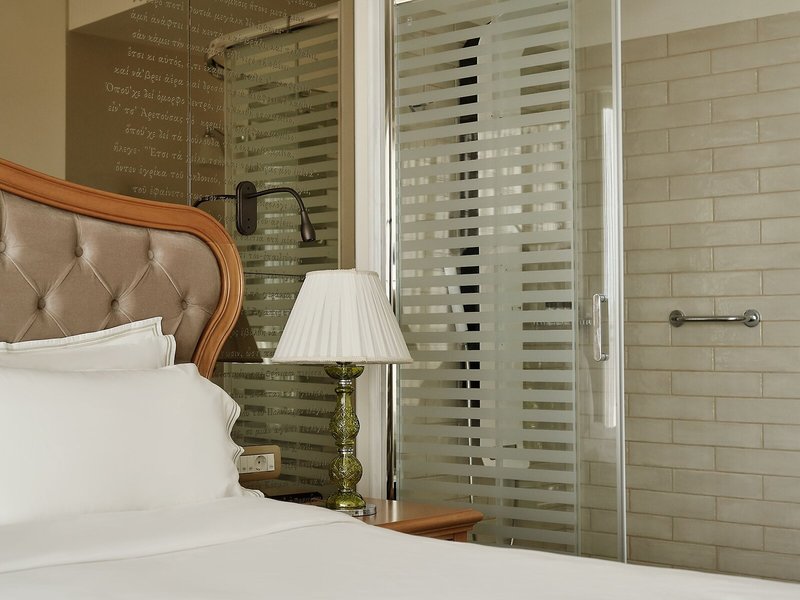 Legacy Gastro Suites 39
