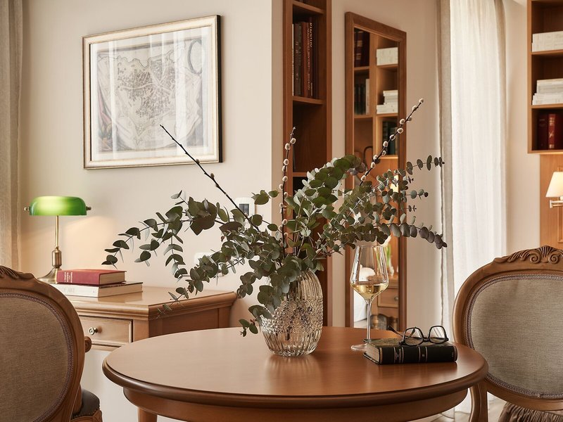 Legacy Gastro Suites 45