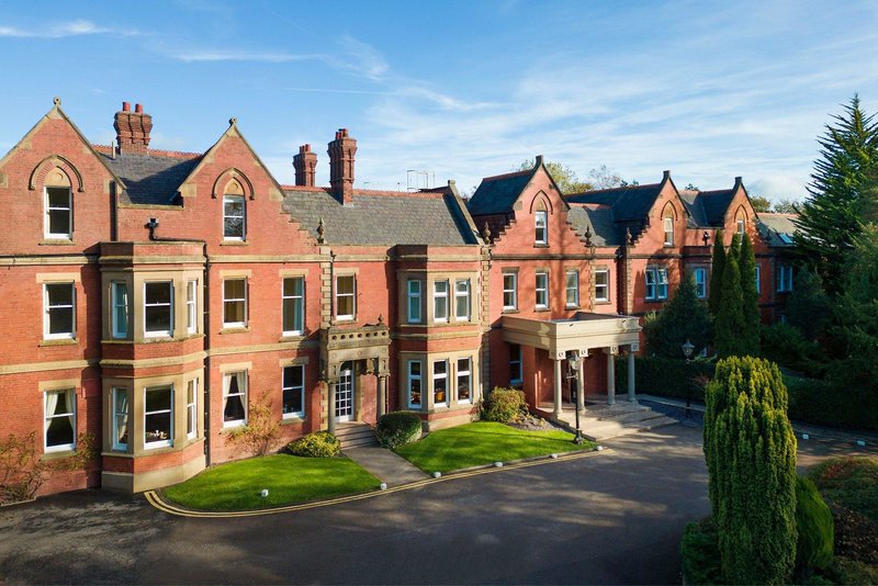 Delta Hotels Preston 3 - Exterior