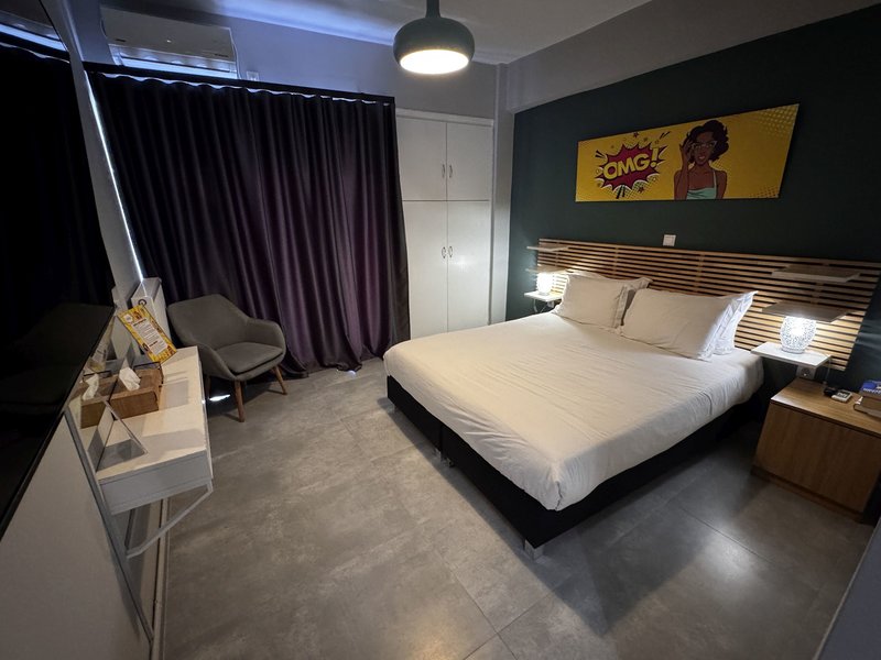 Connect Apartments 33