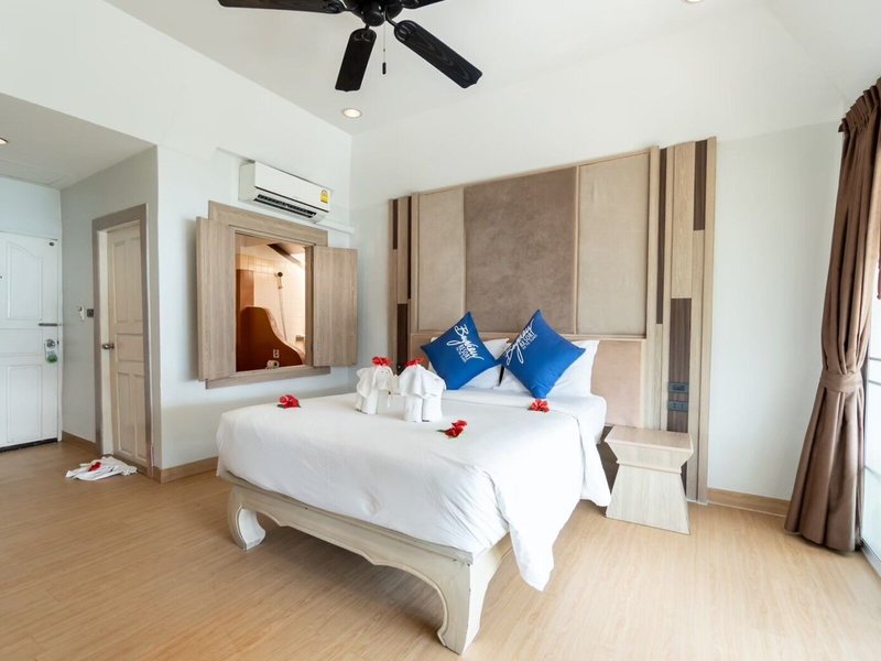 Phi Phi Bay View Resort 32