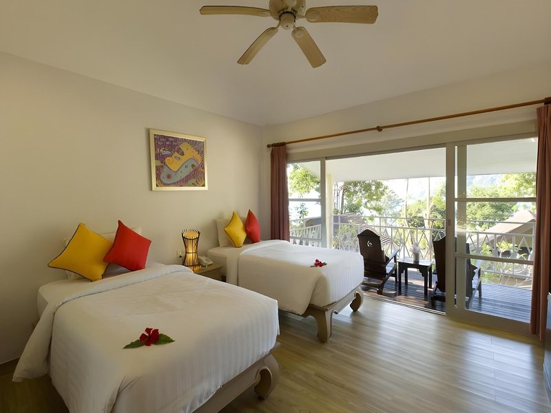 Phi Phi Bay View Resort 42