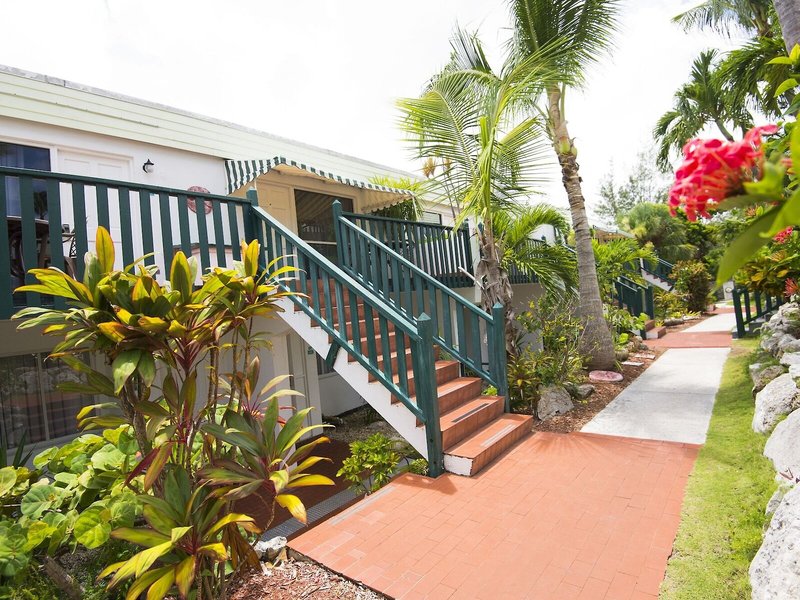 Bay View Suites 1 - Exterior