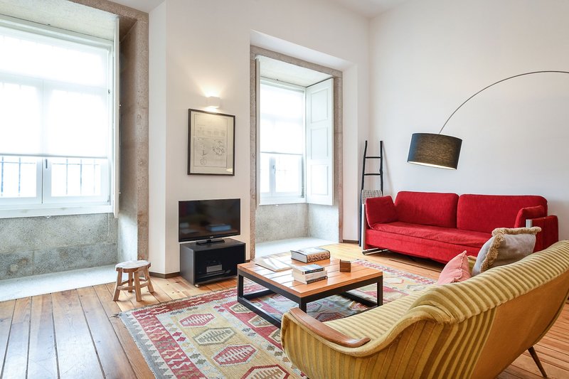 Condes de Azevedo Palace 30