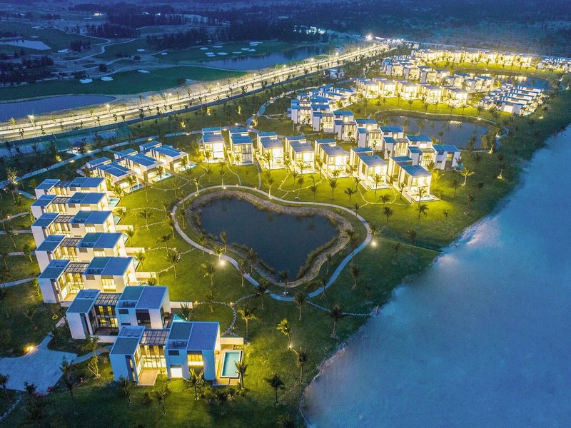 Vinpearl Resort & Golf Nam Hoi An 8