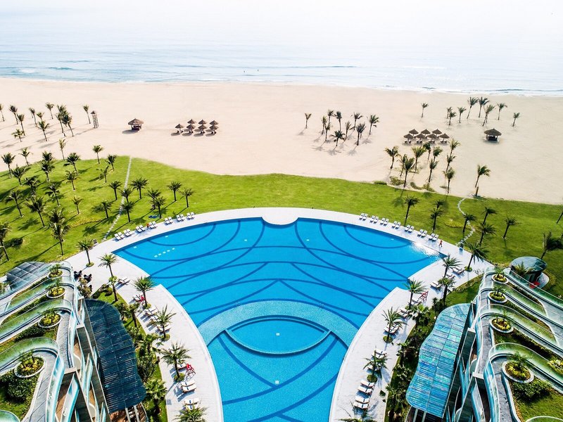 Vinpearl Resort & Golf Nam Hoi An 17