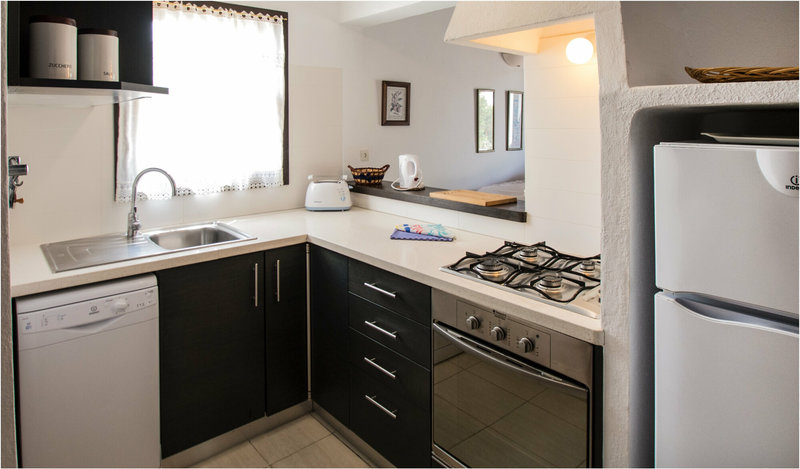 Windrose Bungalows 6