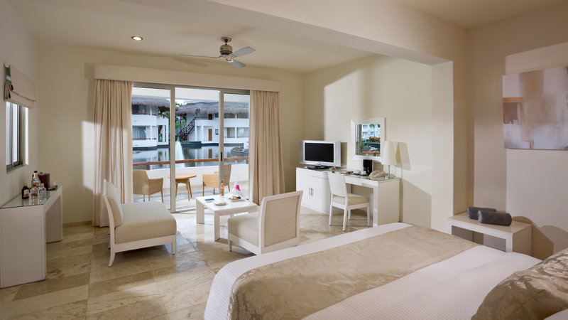Grand Riviera Princess 115