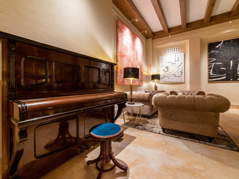 Hotel Creu de Tau Art 19