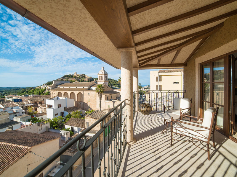 Hotel Creu de Tau Art 36
