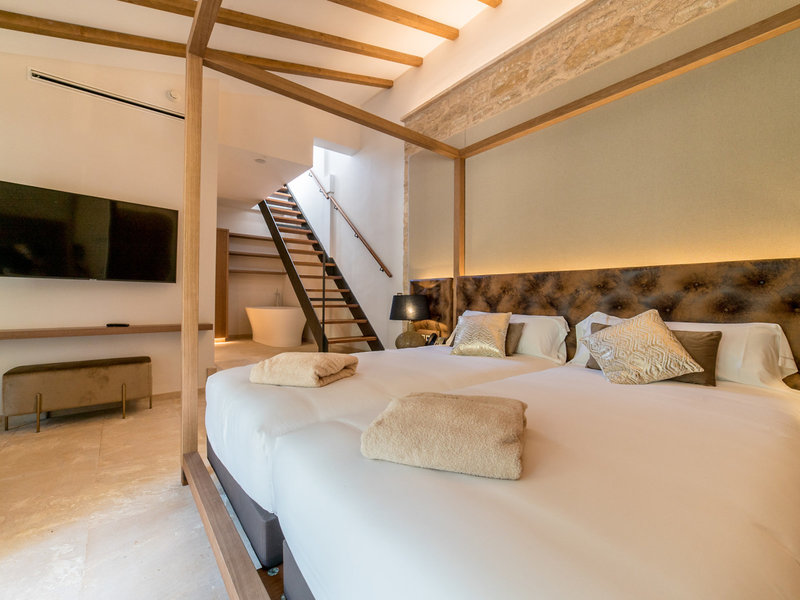 Hotel Creu de Tau Art 42