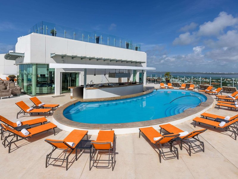 Beach Palace Resort 9