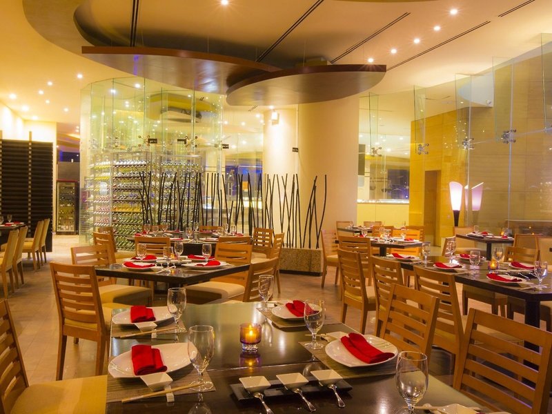 Beach Palace Resort 25