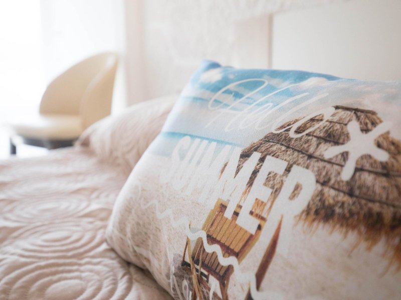 Bivalvia Beach Plus 30