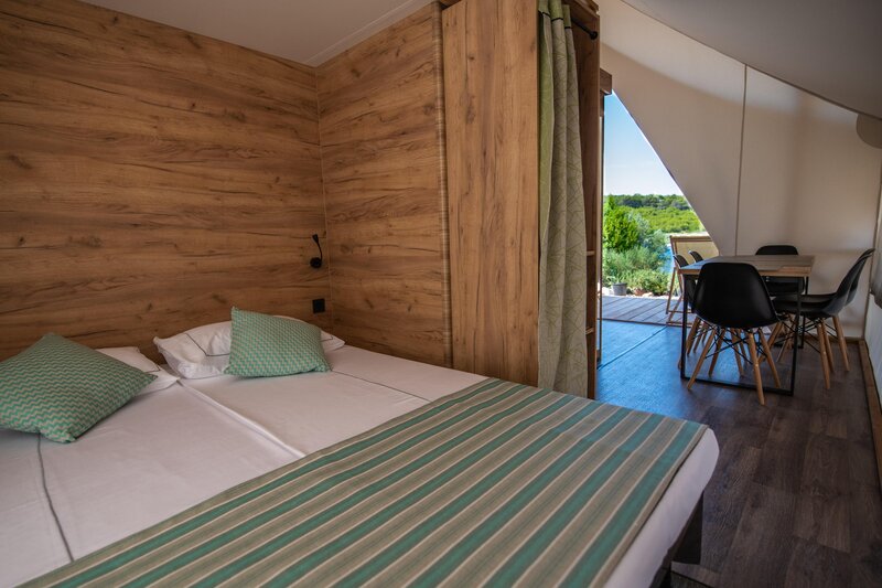 Arena One 99 Glamping 99