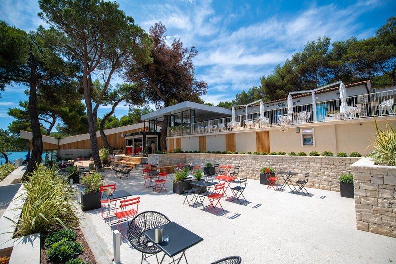 Arena One 99 Glamping 21