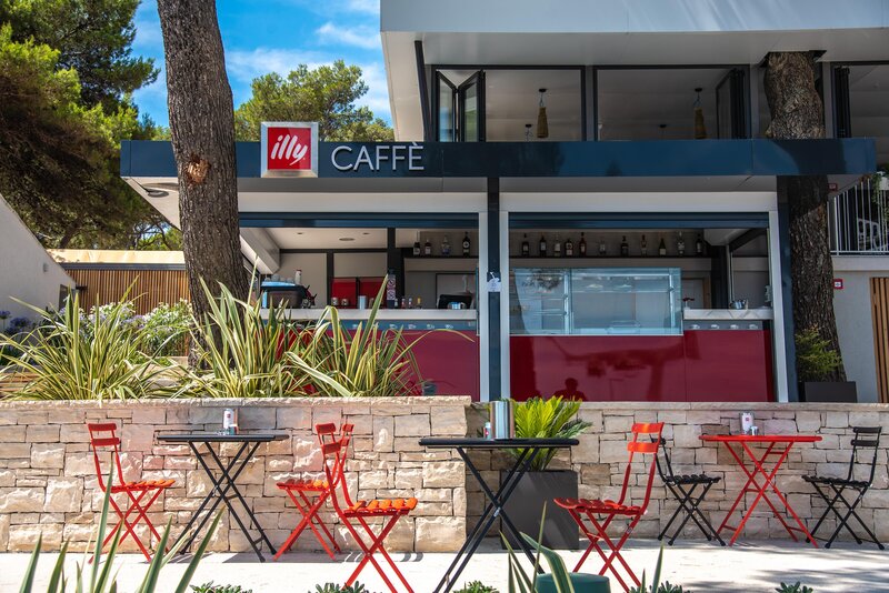 Arena One 99 Glamping 30