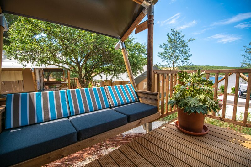 Arena One 99 Glamping 56