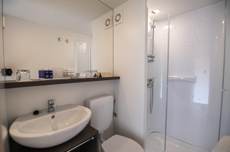 Arena One 99 Glamping 71