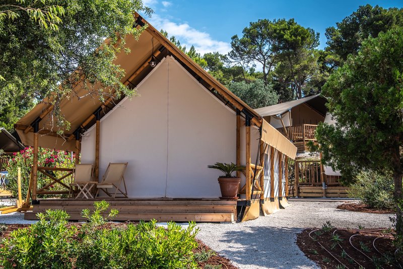 Arena One 99 Glamping 136